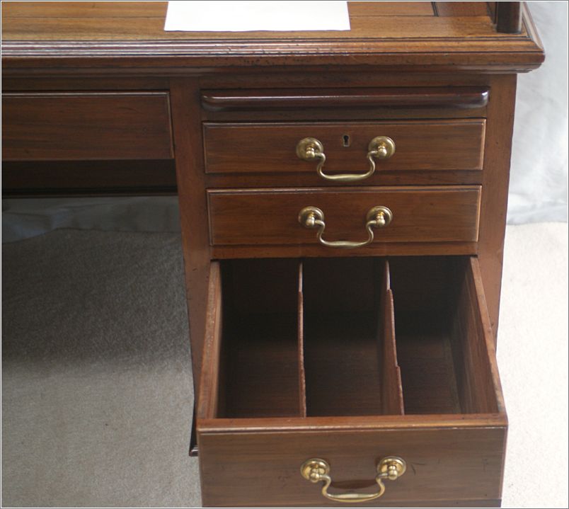 4011 Antique Walnut Roll Top Desk (9)